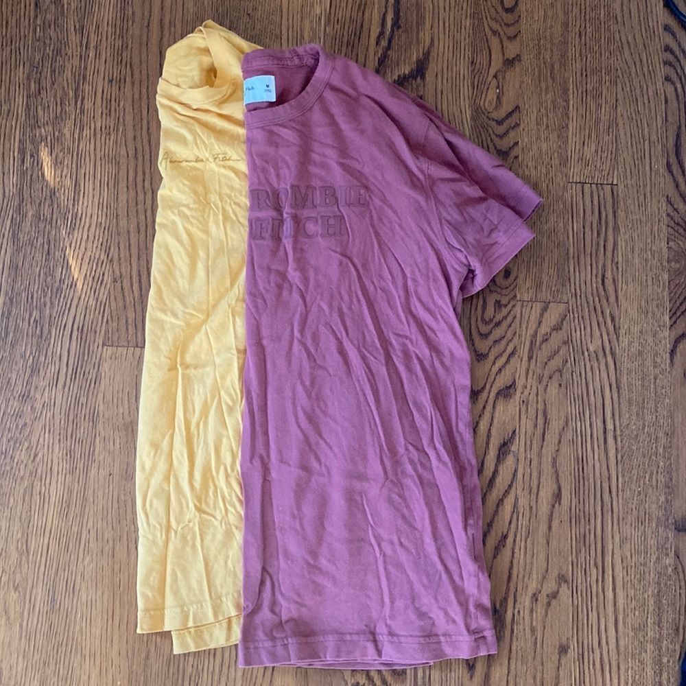 BUNDLE - MEN'S SHIRT SIZE M. ABERCOMBIE AND FITCH
